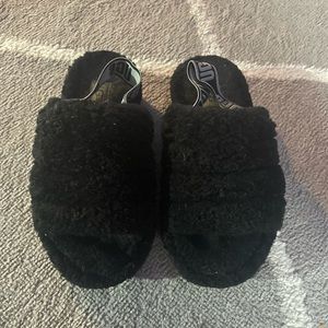 Ugg Fluff Yeah Slides size 6